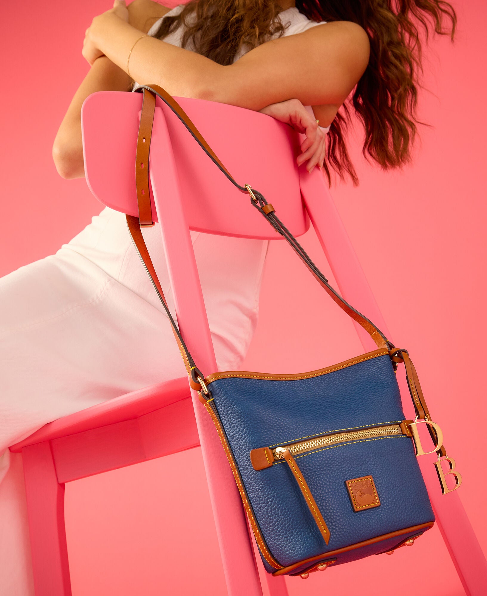 Pebble Grain Small Zip Sac – ILoveDooney
