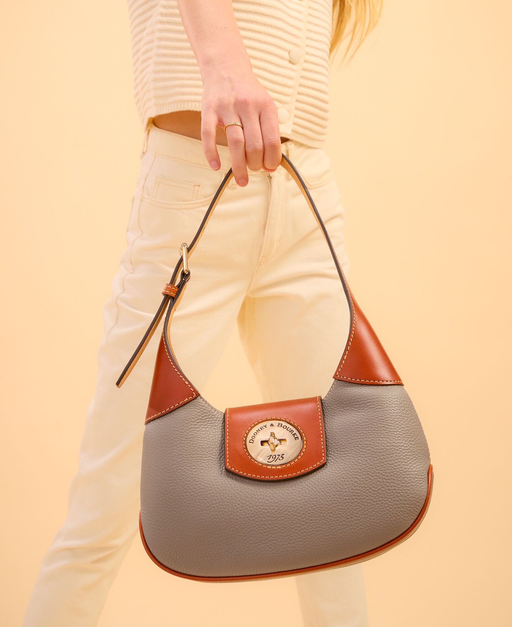 Pebble Turnlock Hobo 26 – ILoveDooney