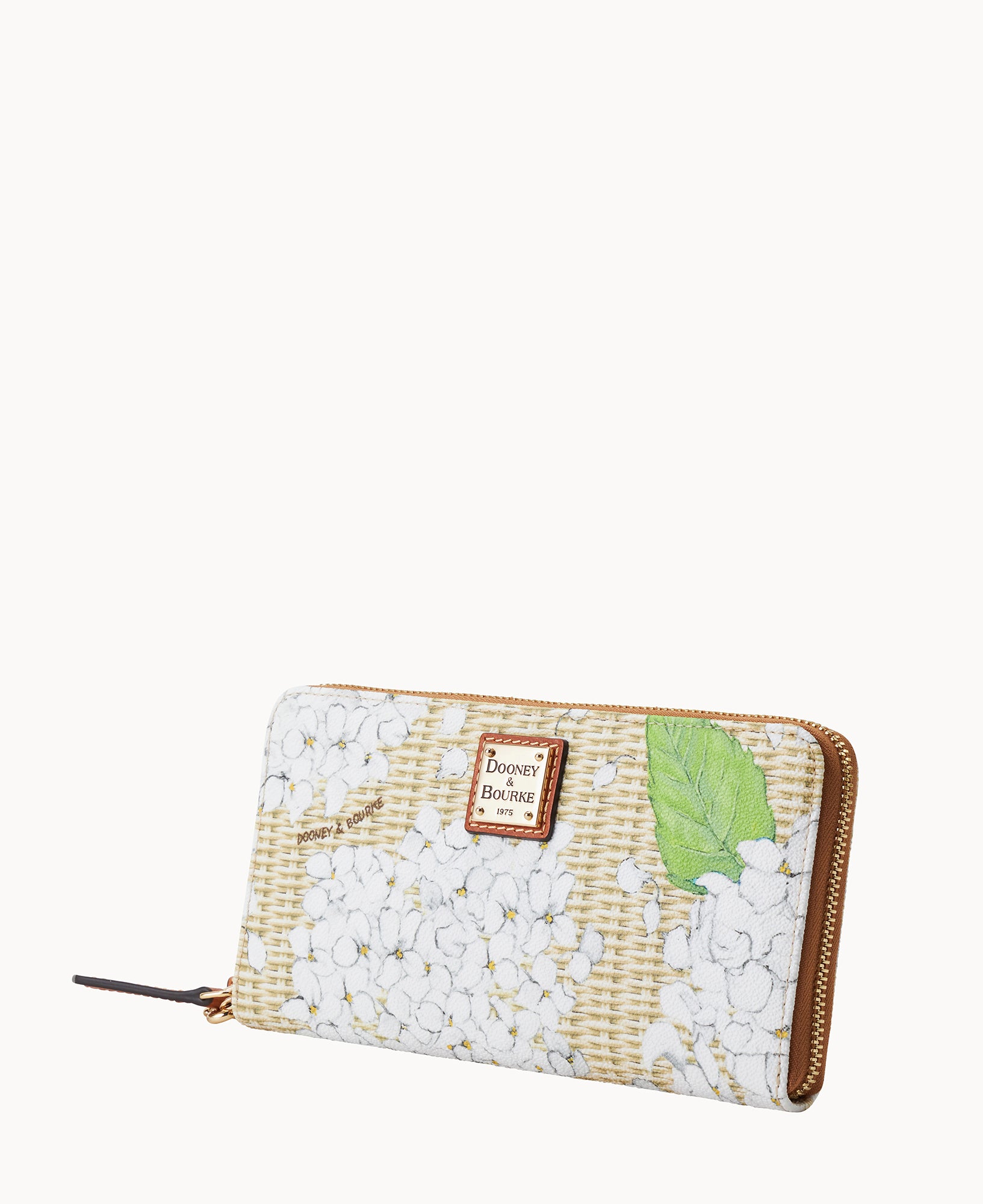 Hydrangea Basketweave Large Zip Around Wristlet – ILoveDooney