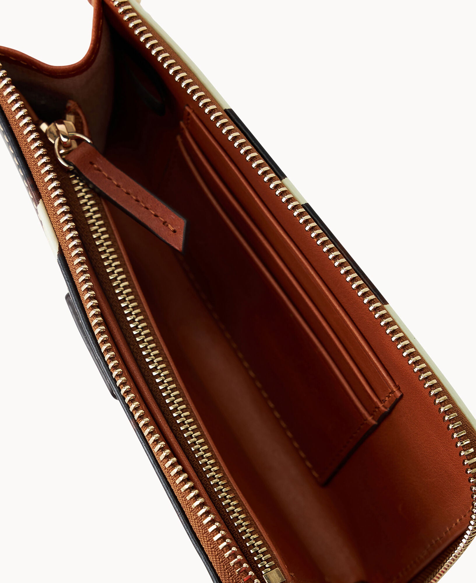 Zebra Leather Folded Zip Wristlet – ILoveDooney