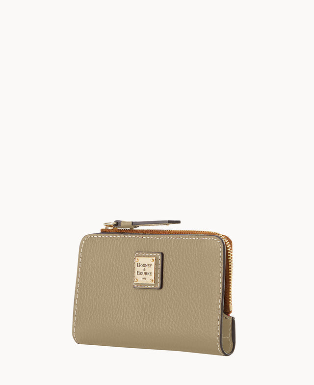 W0346G_9AKH9AKH_ALT1