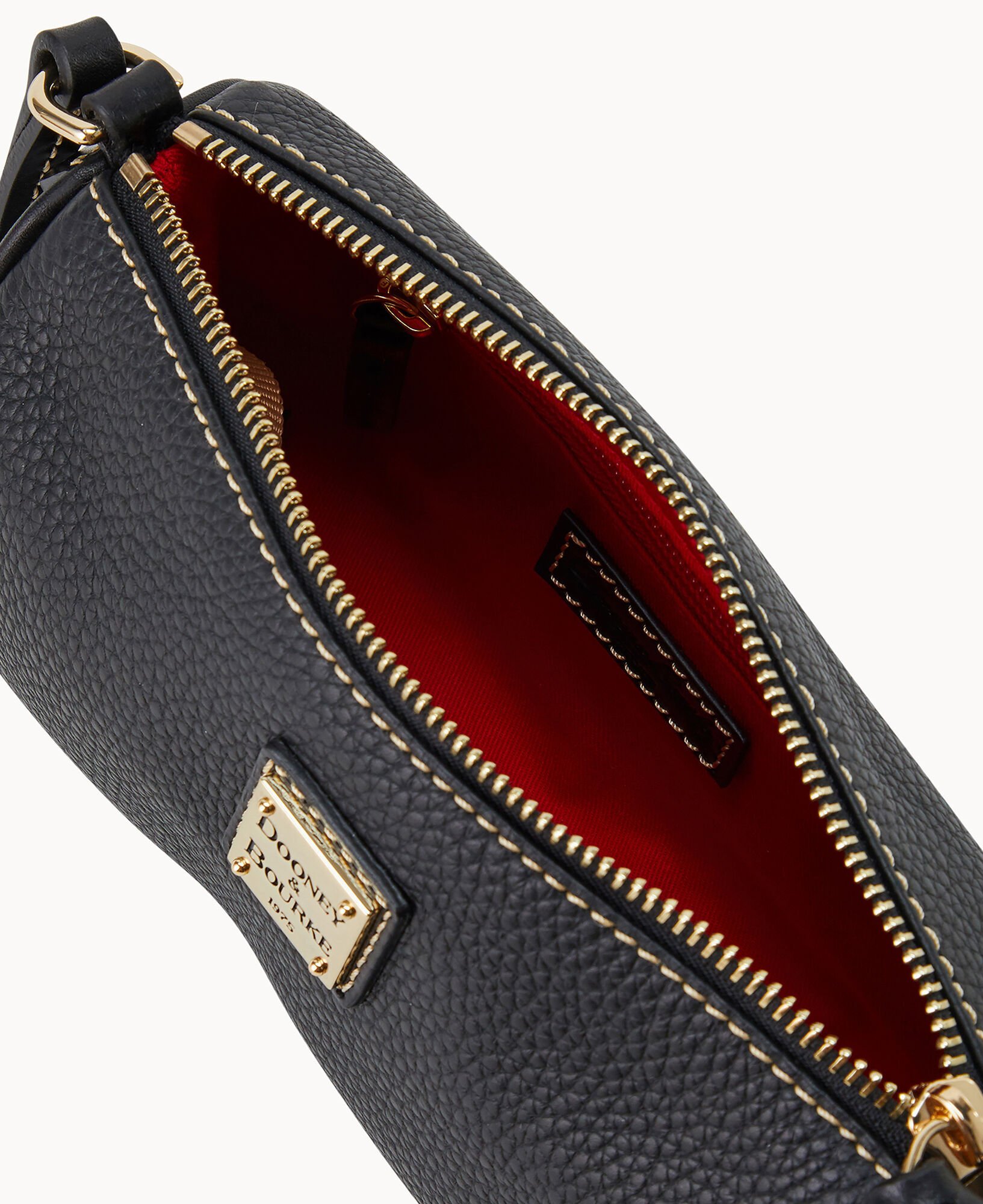 Pebble grain ruby crossbody top