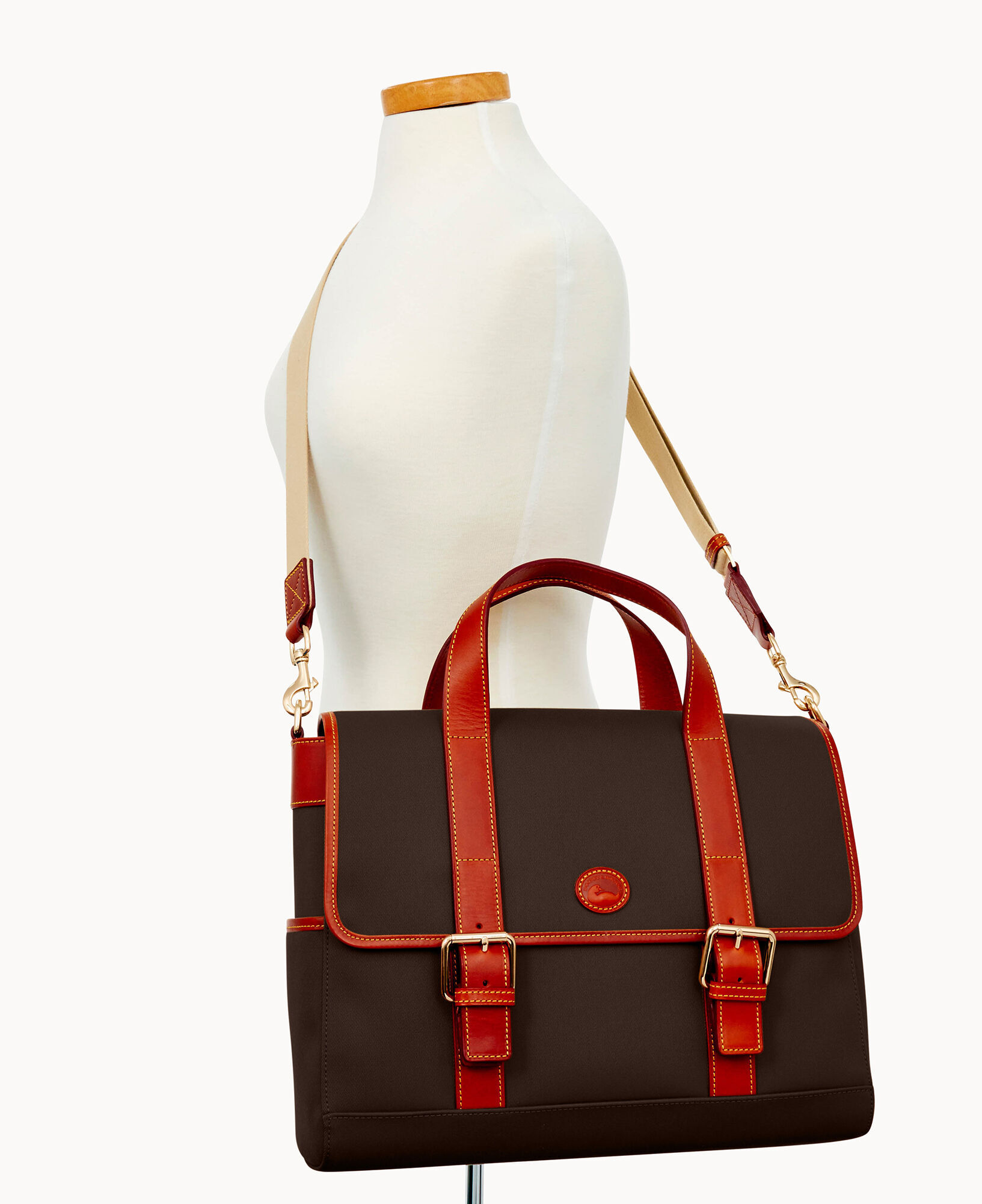 Dooney messenger sale bag