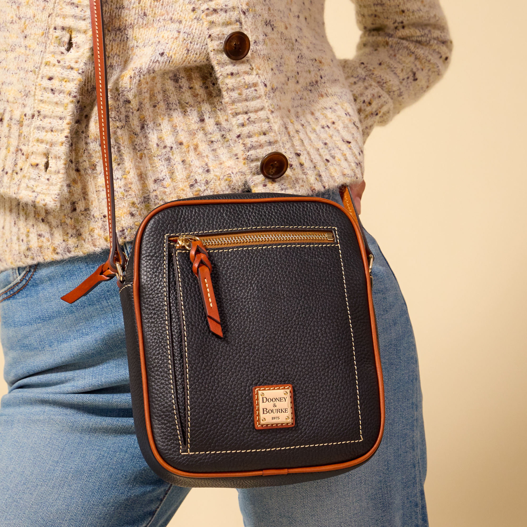 Pebble Grain Camera Crossbody